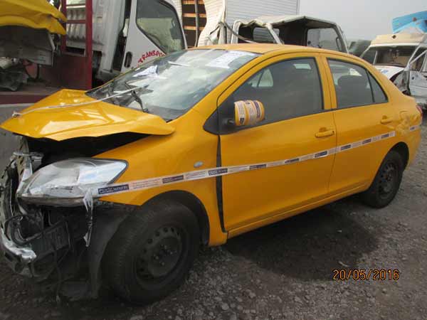  Toyota YARIS 2012    EN DESARME