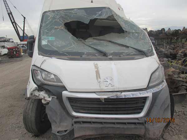 FOCO Peugeot BOXER   USADO  EN DESARME