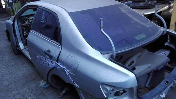  Toyota COROLLA 2010    EN DESARME