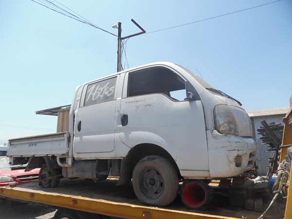  Kia FRONTIER 2006    EN DESARME