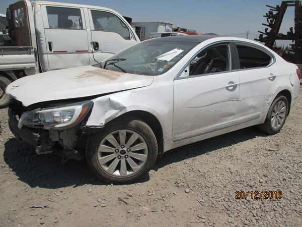  Kia CADENZA 2011    EN DESARME