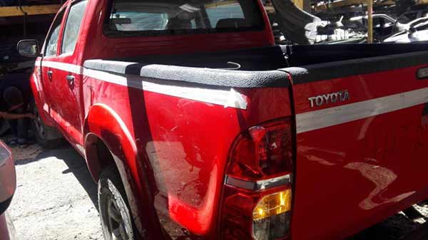  Toyota HILUX 2015    EN DESARME