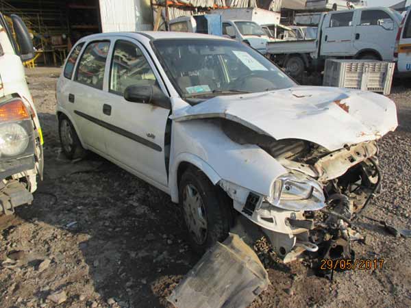 Chevrolet CORSA 2005    EN DESARME