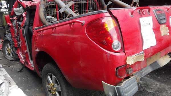  Mitsubishi L200 2014    EN DESARME