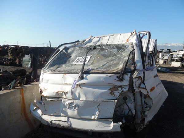 CREMALLERA DE DIRECCIóN Hyundai PORTER 2013  USADA  EN DESARME