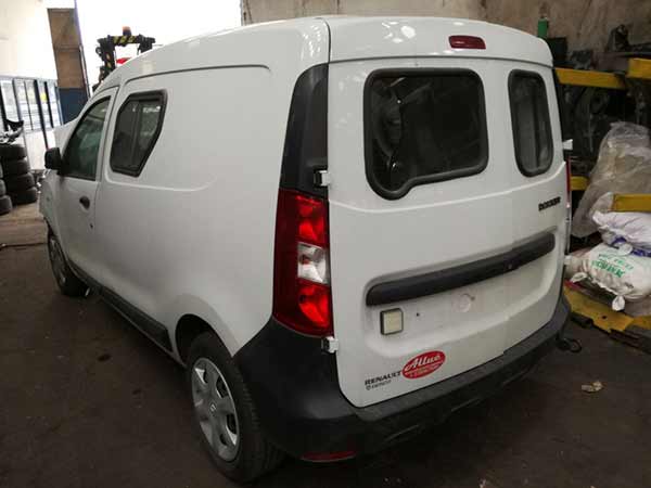 CAJA DE CAMBIOS Renault DOKKER   USADA  EN DESARME