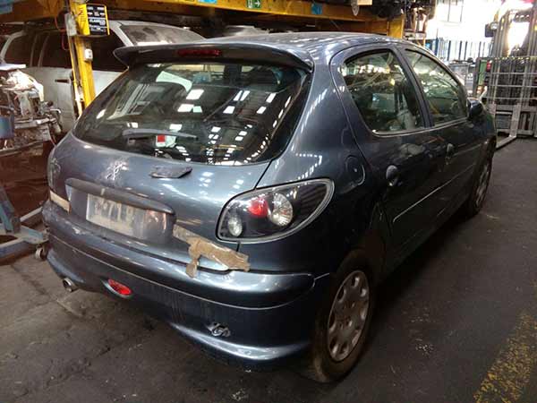 EJE Peugeot 206 2007  USADO  EN DESARME