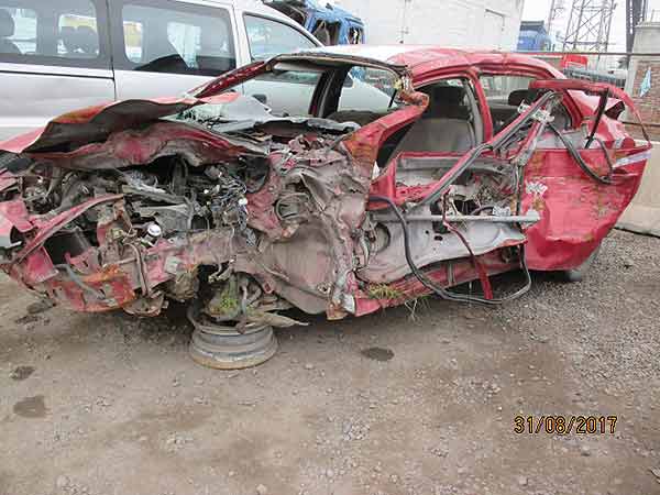  Toyota YARIS     EN DESARME