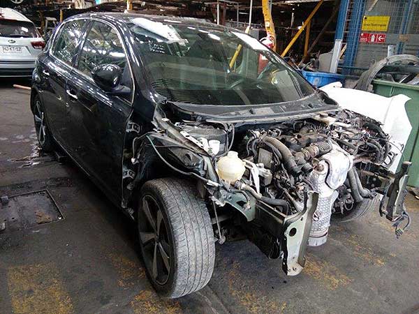  Peugeot 308 2014    EN DESARME