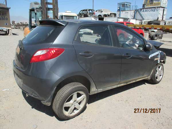  Mazda 2 2008    EN DESARME