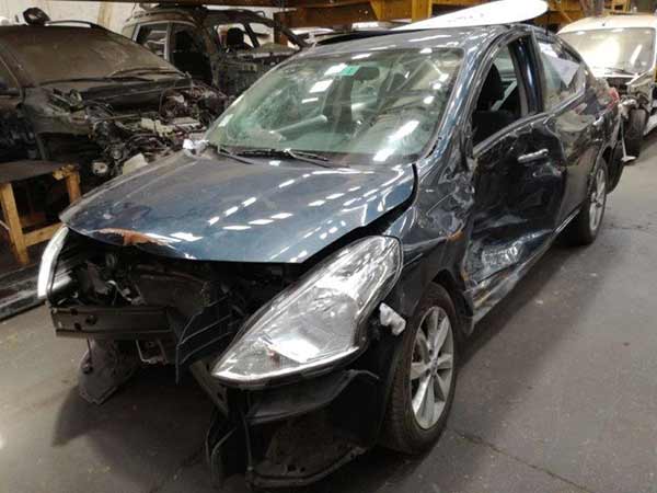 Nissan VERSA 2016    EN DESARME
