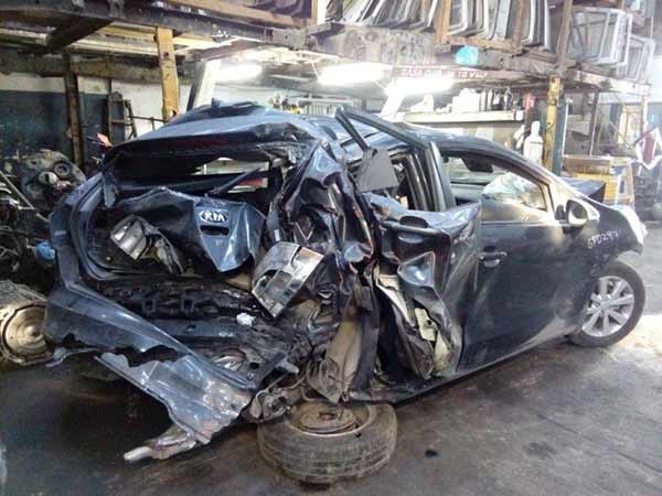 COMPRESOR AIRE ACONDICIONADO Kia Rio 2014  USADO  EN DESARME