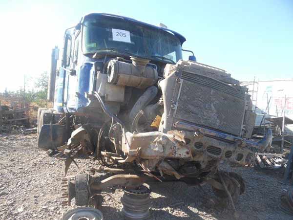 TOLVA Mack CXU 2012  USADA  EN DESARME