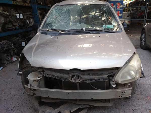  Toyota YARIS 2005    EN DESARME