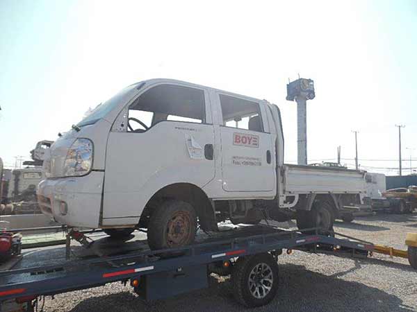 LLANTA Kia FRONTIER 2011  USADA  EN DESARME