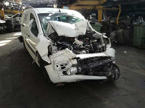  Peugeot PARTNER 2016    EN DESARME