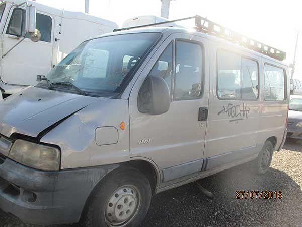PUERTA Peugeot BOXER 2003  USADA  EN DESARME