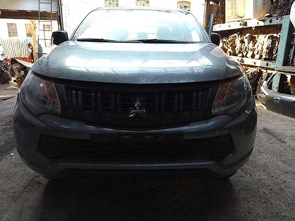  Mitsubishi L200 2016    EN DESARME