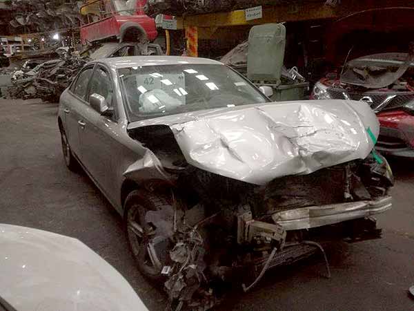 ECU Audi A4 2015  USADO  EN DESARME