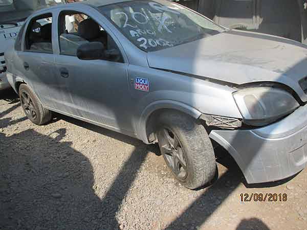  Chevrolet CORSA 2002    EN DESARME