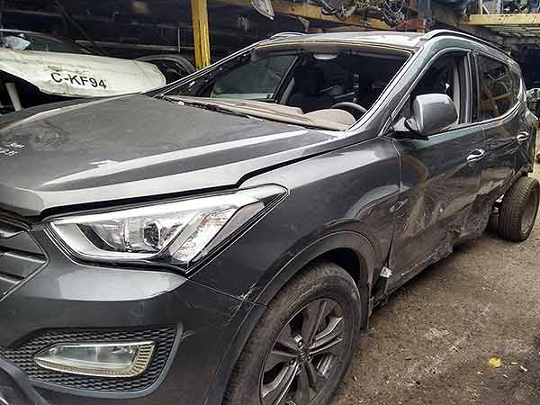  Hyundai SANTA FE 2014    EN DESARME