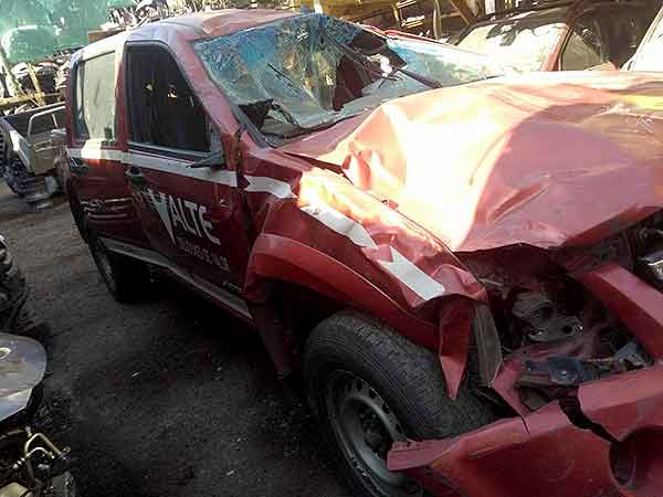  Chevrolet LUV 2011    EN DESARME