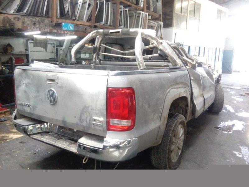 CARROCERíA PARA CAMIóN Volkswagen AMAROK 2015  USADA  EN DESARME