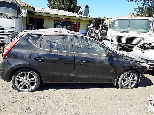 FOCO Hyundai i30 2008  USADO  EN DESARME