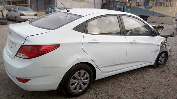  Hyundai ACCENT 2017    EN DESARME
