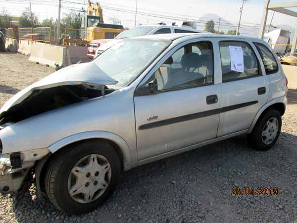  Chevrolet CORSA 2005    EN DESARME