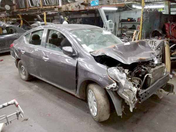 MUñON Nissan VERSA 2016  USADO  EN DESARME