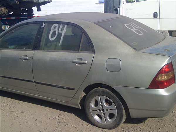  Toyota COROLLA 2002    EN DESARME