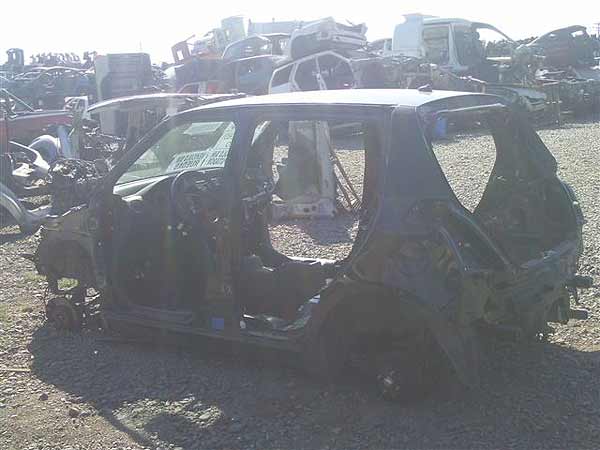 MAZA Suzuki SWIFT 2009  USADO  EN DESARME