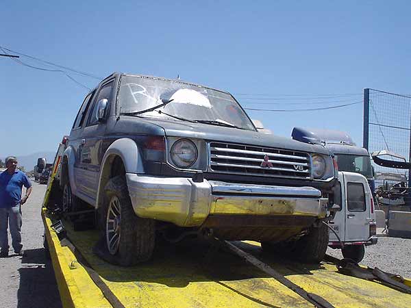 TANDEM Mitsubishi MONTERO 1998  USADA  EN DESARME