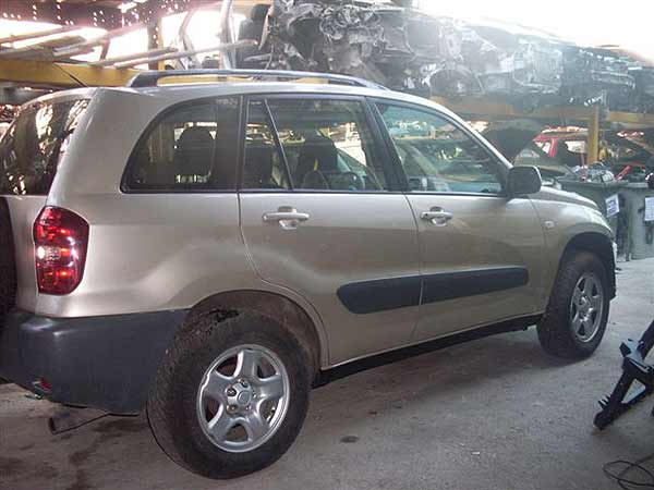  Toyota RAV4 2005    EN DESARME