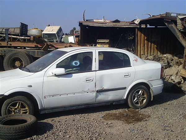  Chevrolet ASTRA 2001    EN DESARME