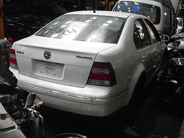  Volkswagen BORA 2007    EN DESARME