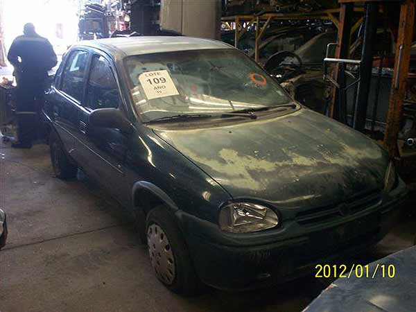 CREMALLERA DE DIRECCIóN Opel CORSA 1997  USADA  EN DESARME