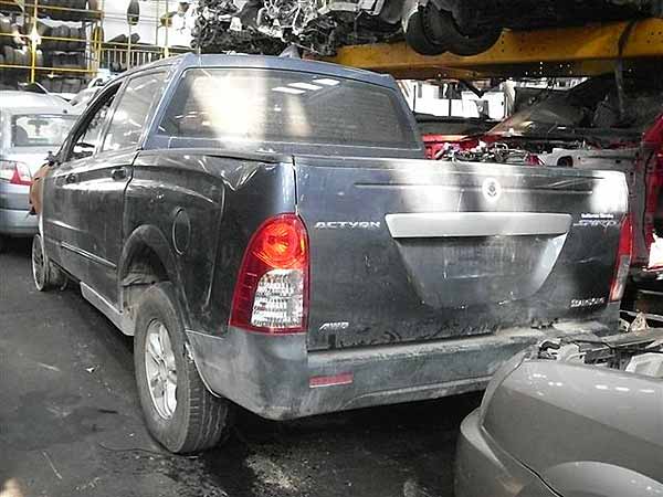  Ssangyong ACTYON 2010    EN DESARME