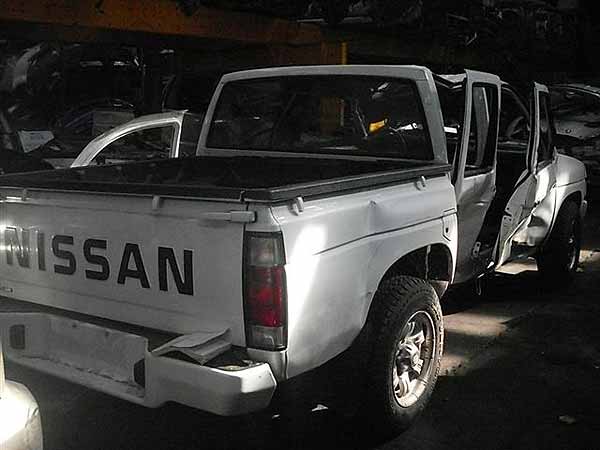  Nissan D21 2008    EN DESARME