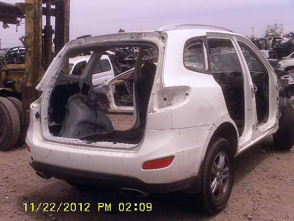  Hyundai SANTA FE 2011    EN DESARME