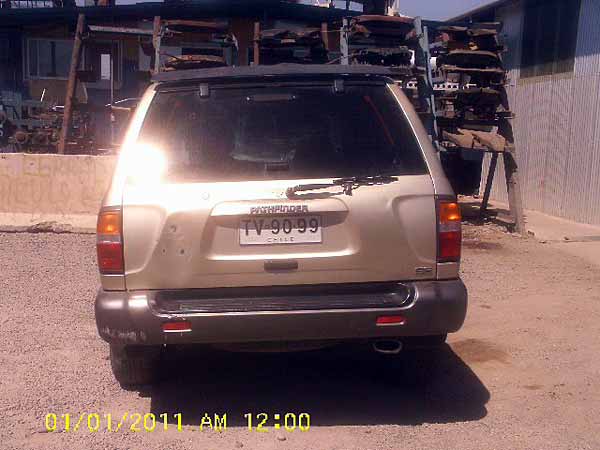  Nissan PATHFINDER 2000    EN DESARME