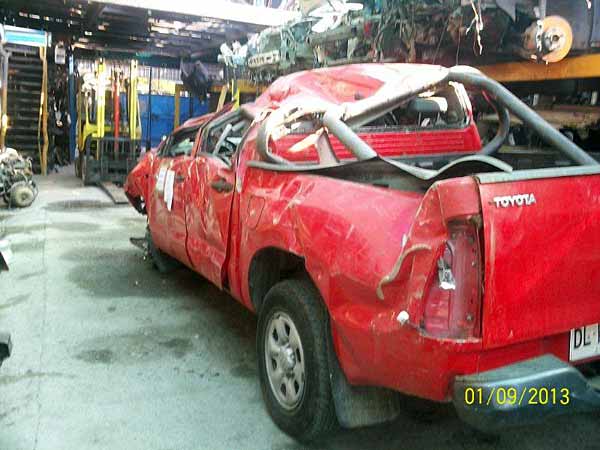  Toyota HILUX 2012    EN DESARME