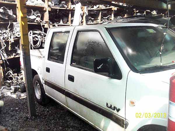  Chevrolet LUV 2002    EN DESARME