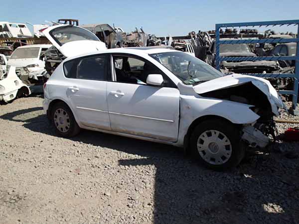  Mazda 3 2005    EN DESARME