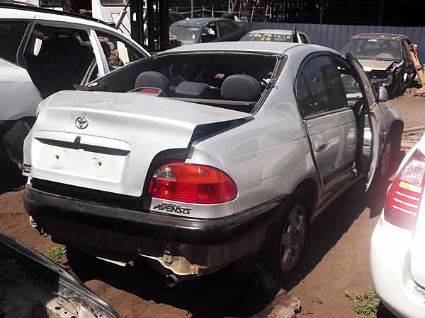 TURBO Toyota CORONA 2000  USADO  EN DESARME