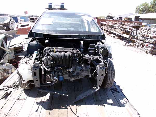  Hyundai ACCENT 2011    EN DESARME