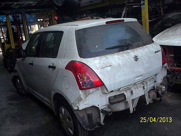  Suzuki SWIFT 2008    EN DESARME