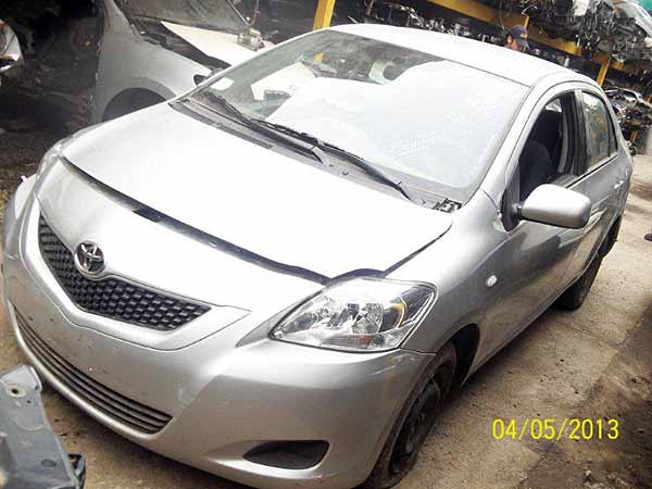  Toyota YARIS     EN DESARME