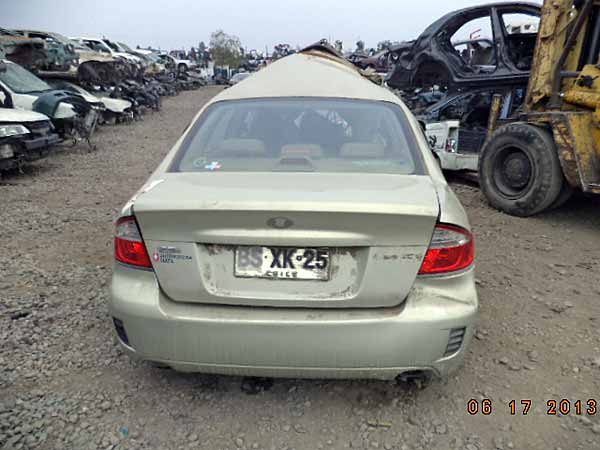 CREMALLERA DE DIRECCIóN Subaru LEGACY 2009  USADA  EN DESARME